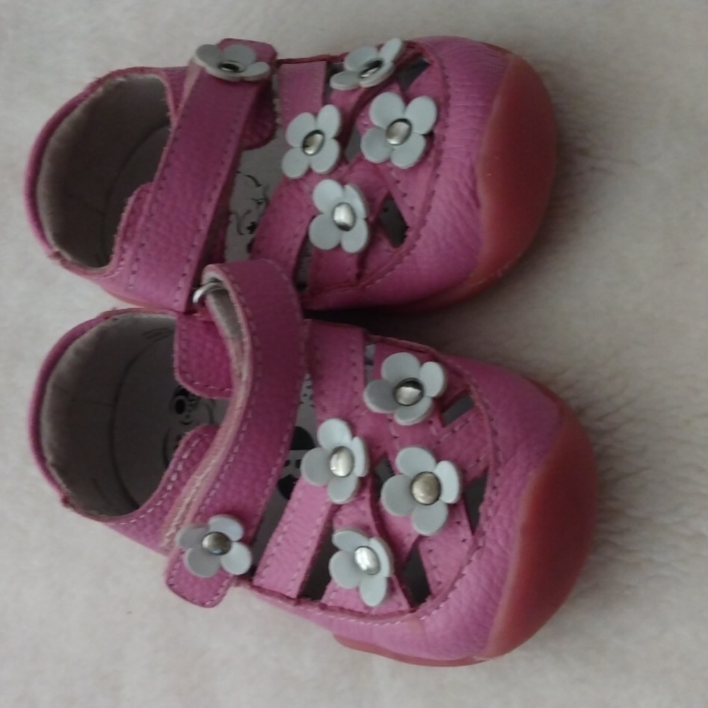 3/$15 👍 Pediped toddler shoes with heel cushion